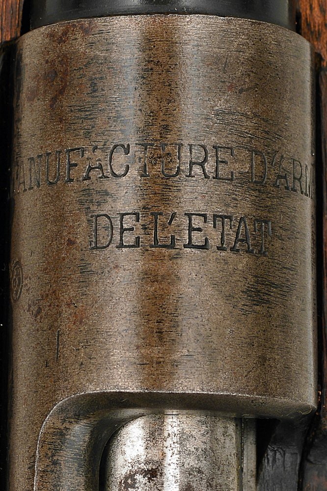 [تصویر: Belgian-Rifle-Mauser-Mle-1889-36-Crest.jpg]