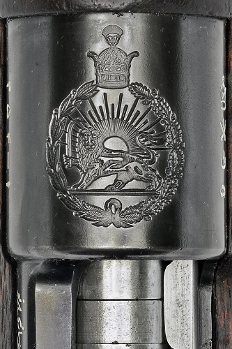 [تصویر: Iranian-Rifle-Mauser-1309-Crest.jpg]
